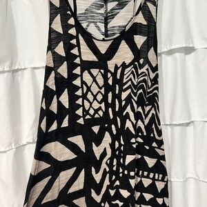 Cupio Monochrome Geometric Blouse